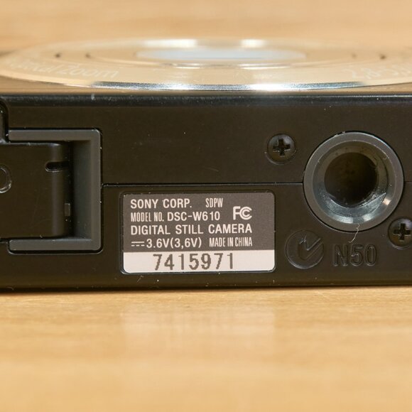 Sony Cyber-shot DSC-W610 / 14.1MP Digital Camera / 4x Optical Zoom / Tested - Picture 9 of 9